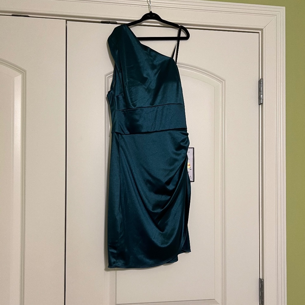 Emerald green one shoulder homecoming dress